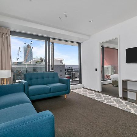 2 Bedroom Apt W/ Private Balcony + Netflix Near Spark! Окленд Экстерьер фото