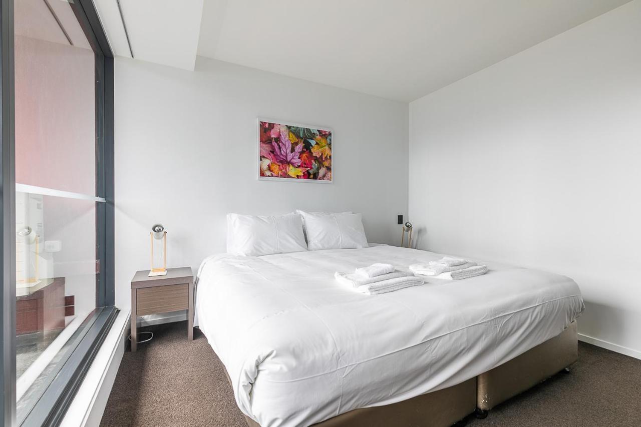 2 Bedroom Apt W/ Private Balcony + Netflix Near Spark! Окленд Экстерьер фото